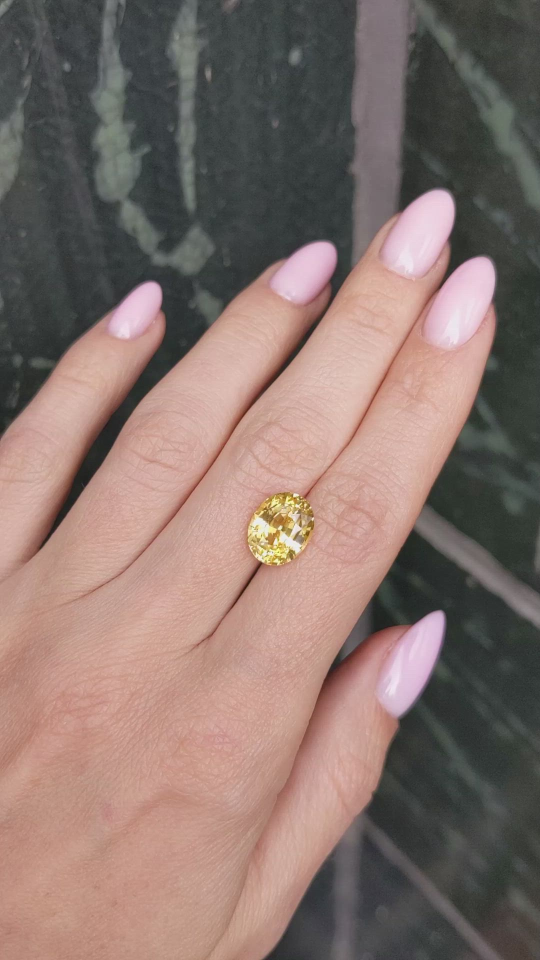 6.18 Ct. Yellow Sapphire from Ceylon (Sri Lanka) Size Video