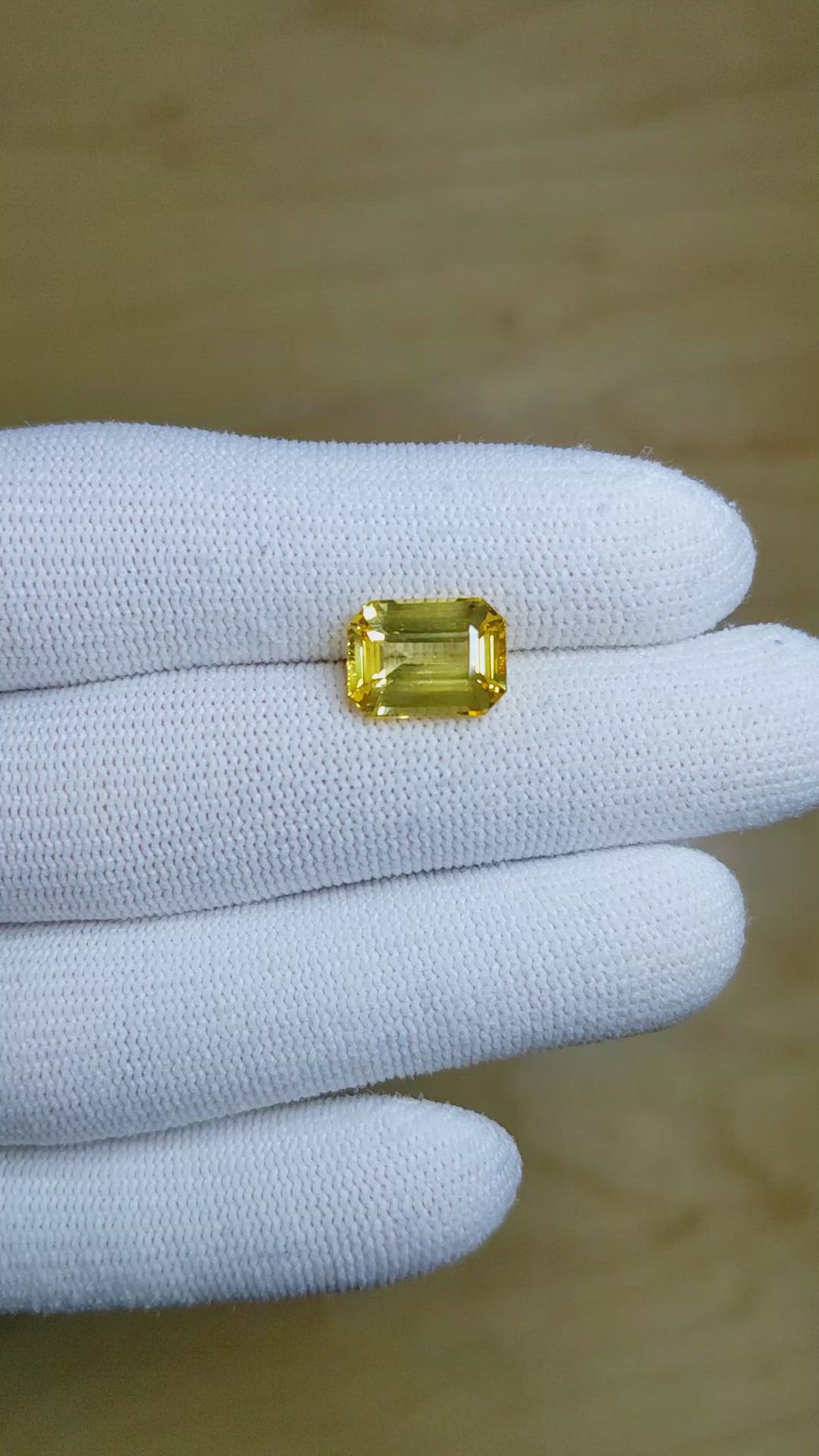 5.03 Ct. Yellow Sapphire from Ceylon (Sri Lanka) Size Video