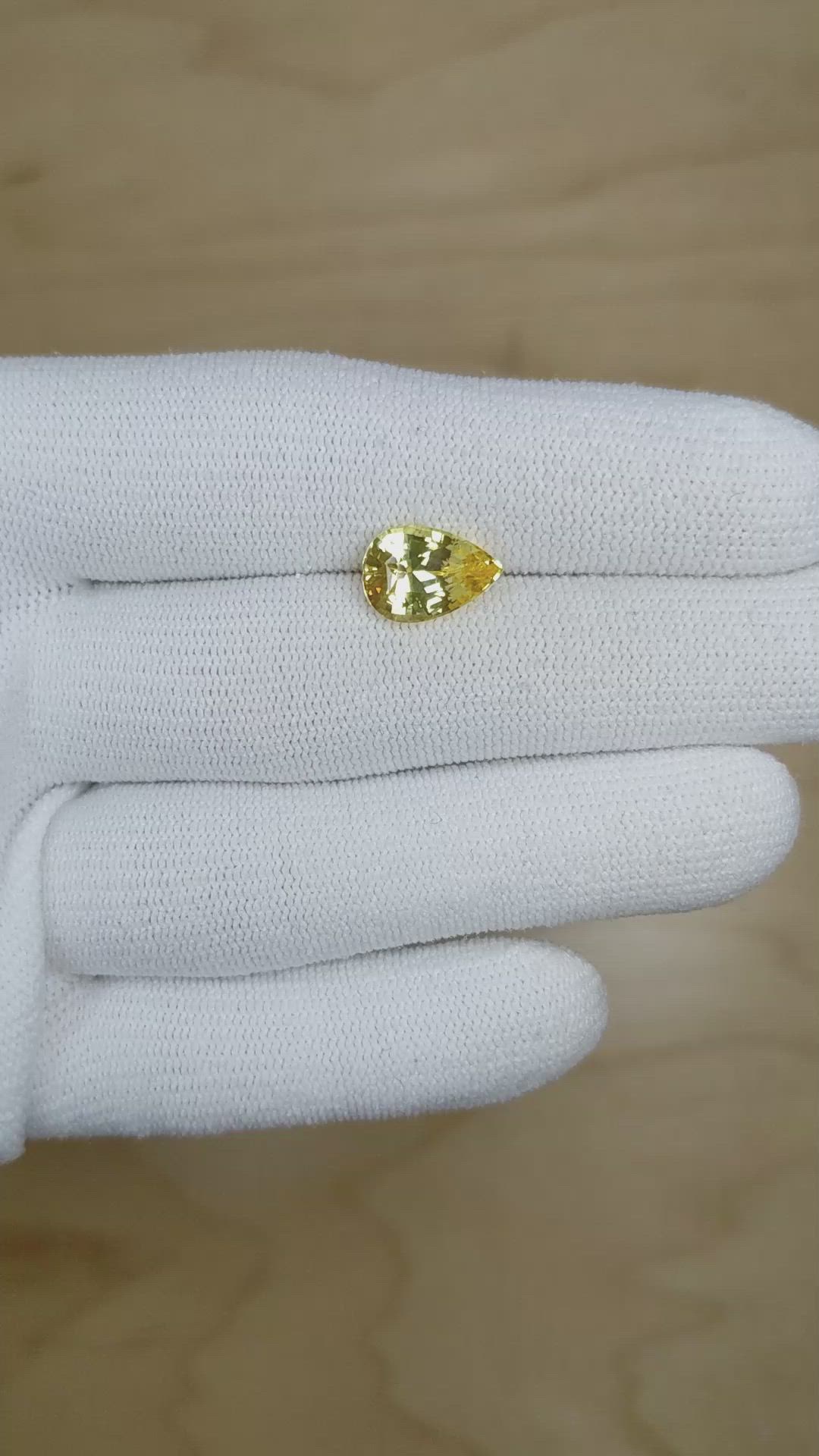 3.54 Ct. Yellow Sapphire from Ceylon (Sri Lanka) Size Video