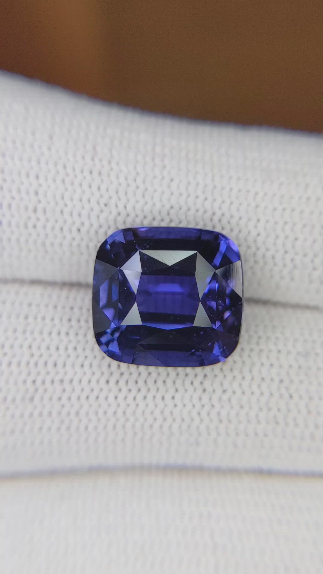11.52 Ct. Purplish Blue Sapphire from Madagascar Size Video