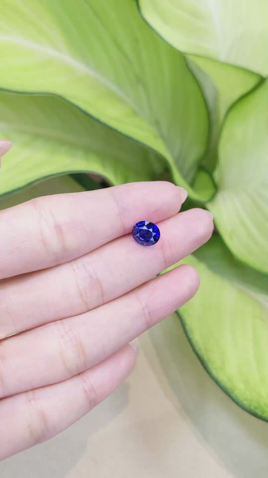 2.87 Ct. Blue Sapphire from Ceylon (Sri Lanka) Size Video