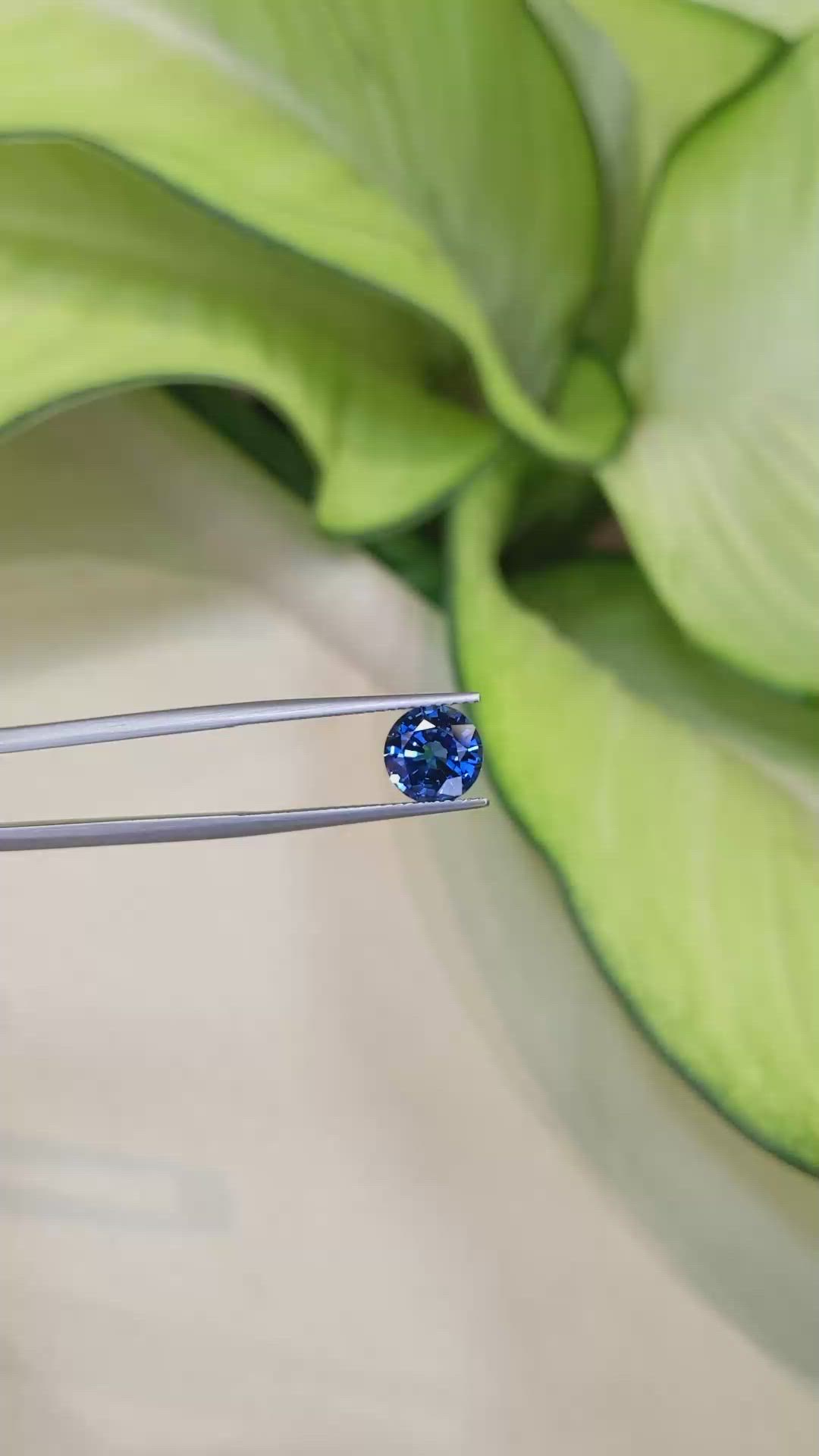 2.56 Ct. Blue Sapphire from Ceylon (Sri Lanka) Size Video