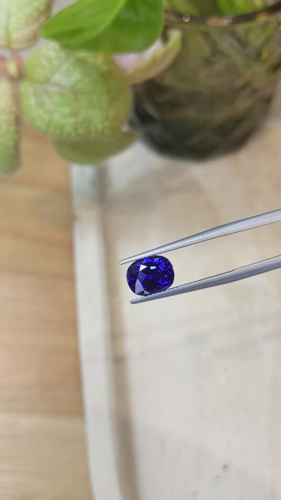 3.37 Ct. Blue Sapphire from Ceylon (Sri Lanka) Size Video