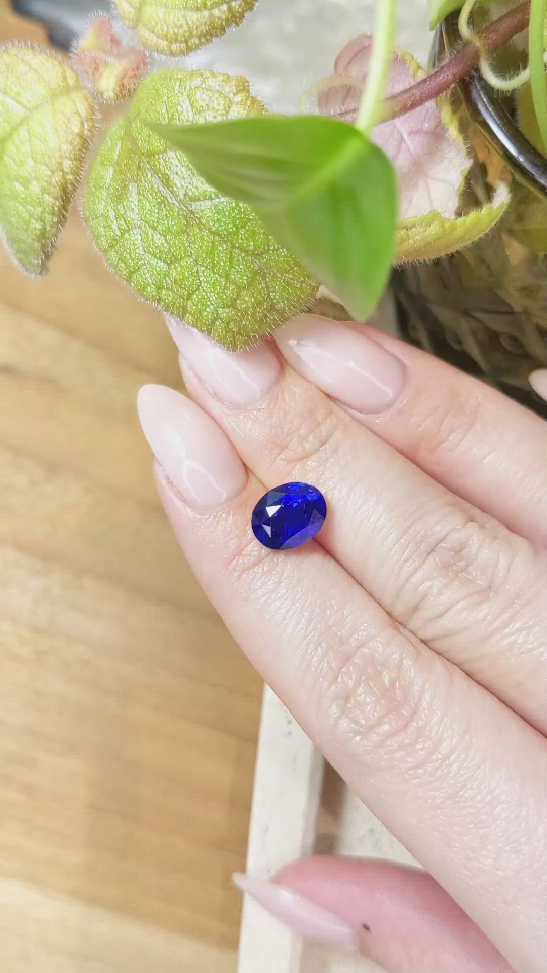 3.78 Ct. Blue Sapphire from Ceylon (Sri Lanka) Size Video