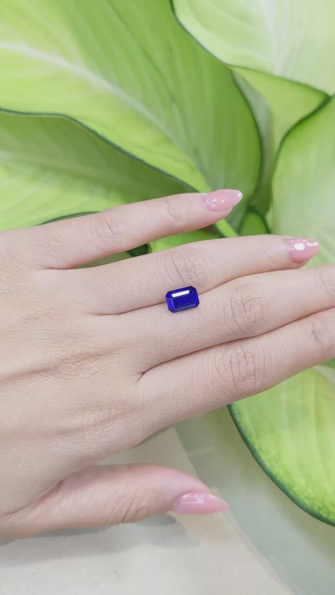 2.42 Ct. Blue Sapphire from Ceylon (Sri Lanka) Size Video