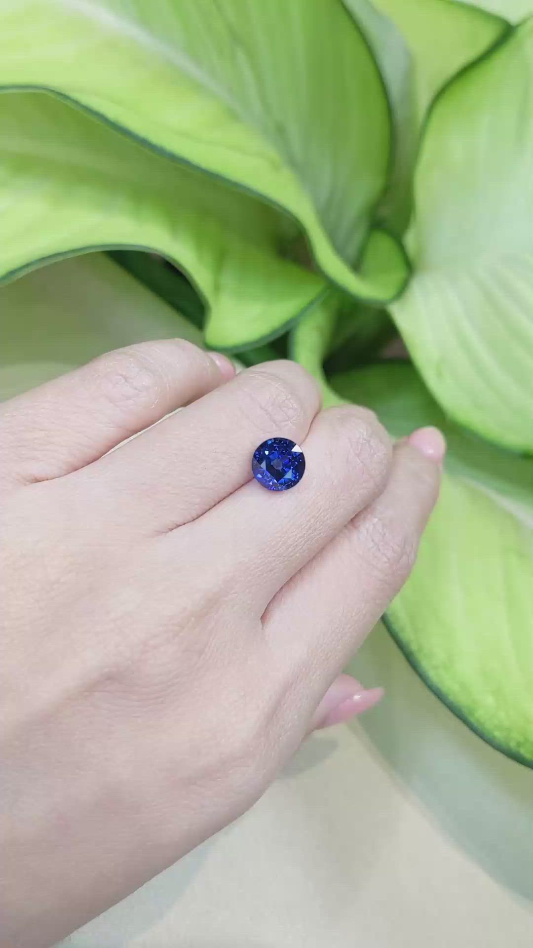 3.48 Ct. Blue Sapphire from Ceylon (Sri Lanka) Size Video