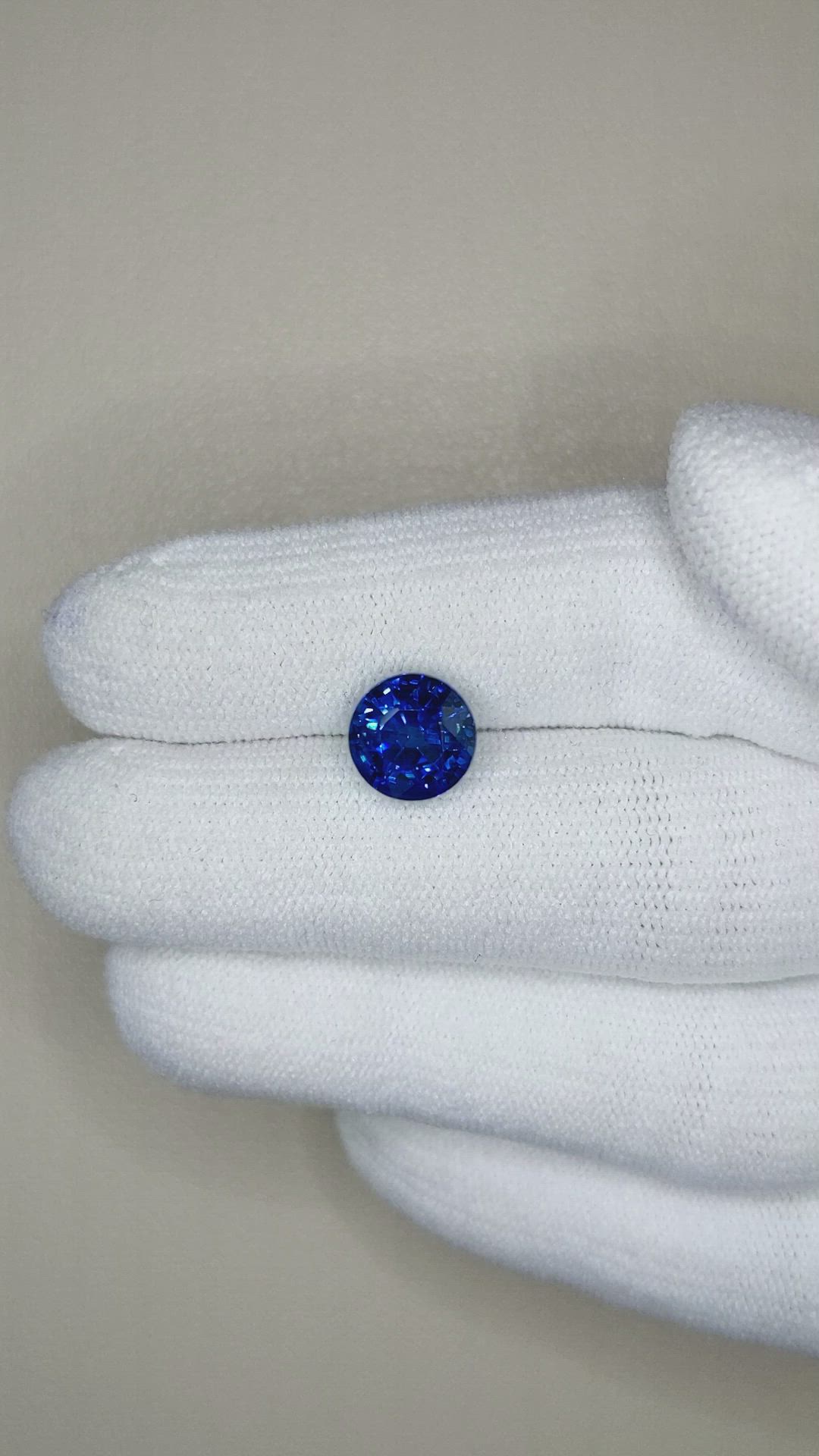 3.48 Ct. Blue Sapphire from Ceylon (Sri Lanka) Size Video
