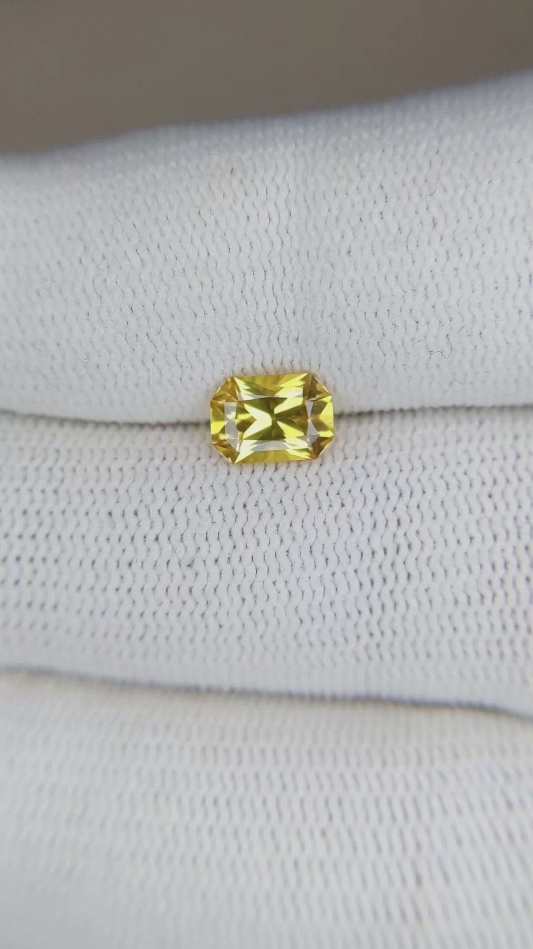 1.09 Ct. Yellow Sapphire from Ceylon (Sri Lanka) Size Video