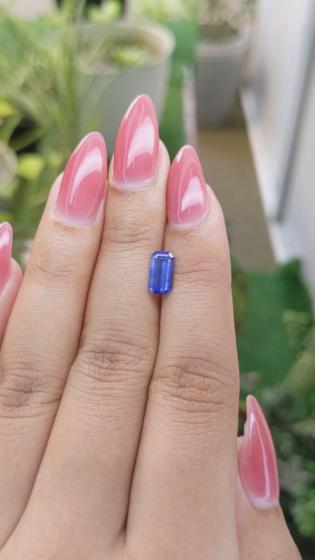 1.10 Ct. Blue Sapphire from Ceylon (Sri Lanka) Size Video
