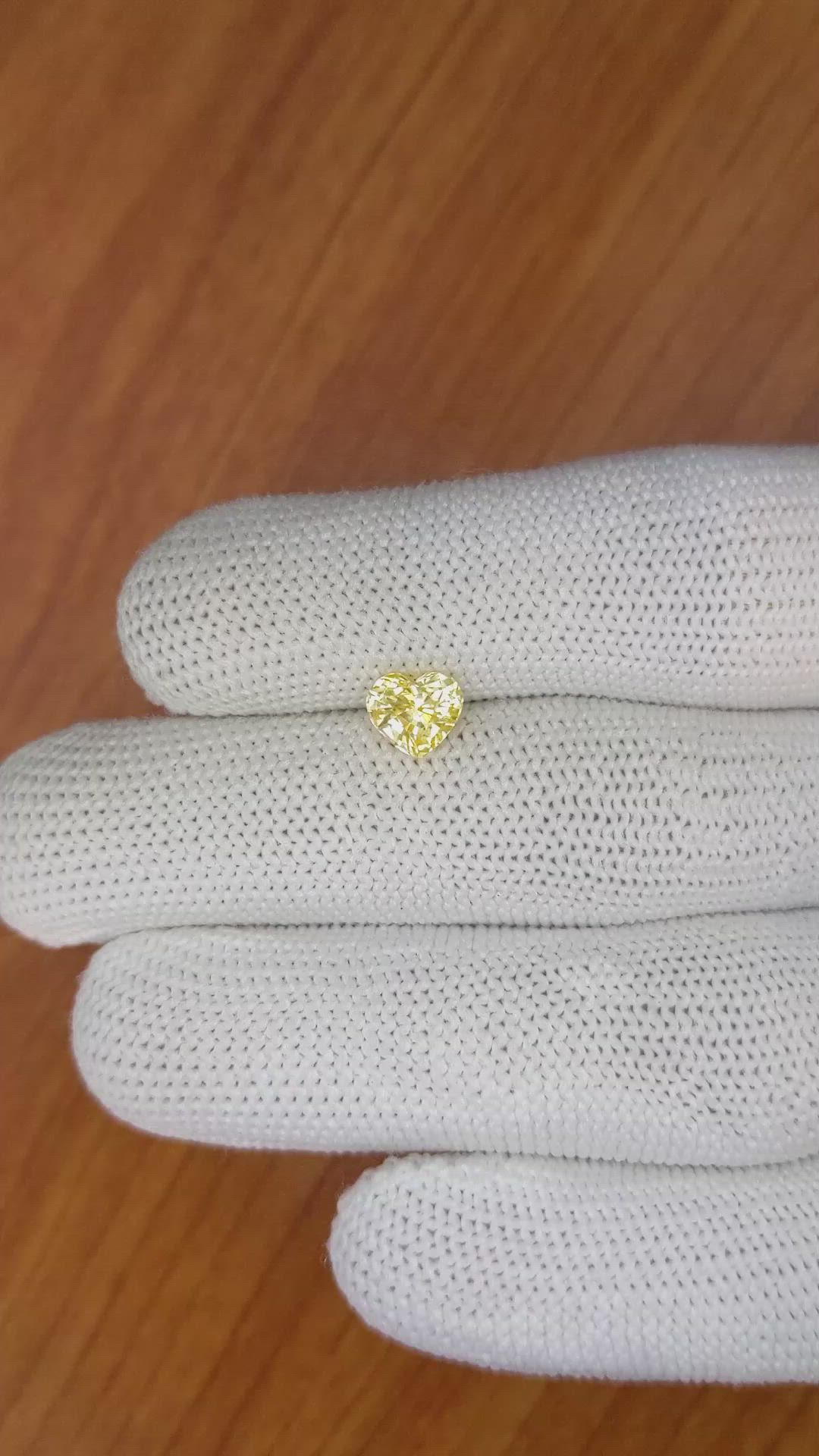 1.48 Ct. Yellow Sapphire from Ceylon (Sri Lanka) Size Video