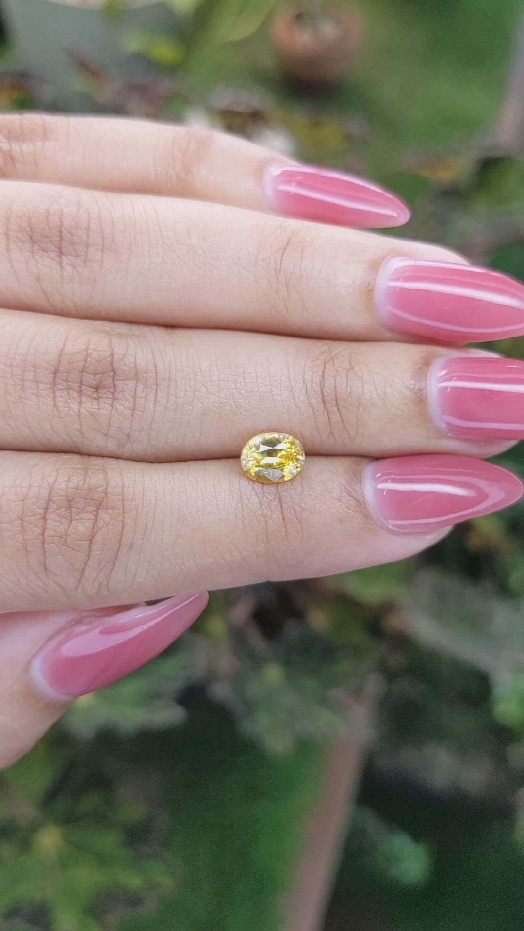 1.16 Ct. Yellow Sapphire from Ceylon (Sri Lanka) Size Video