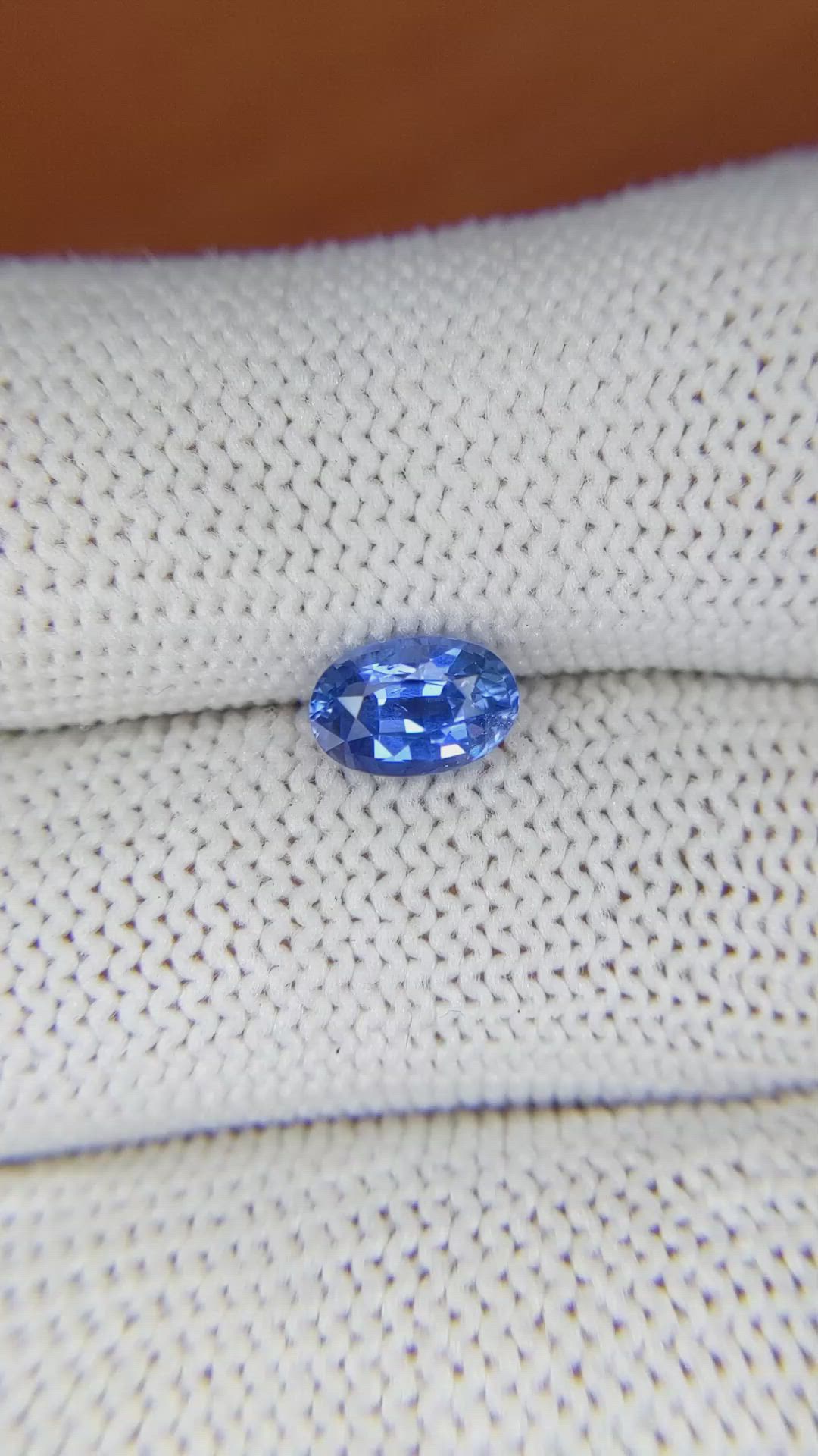 1.31 Ct. Blue Sapphire from Ceylon (Sri Lanka) Size Video