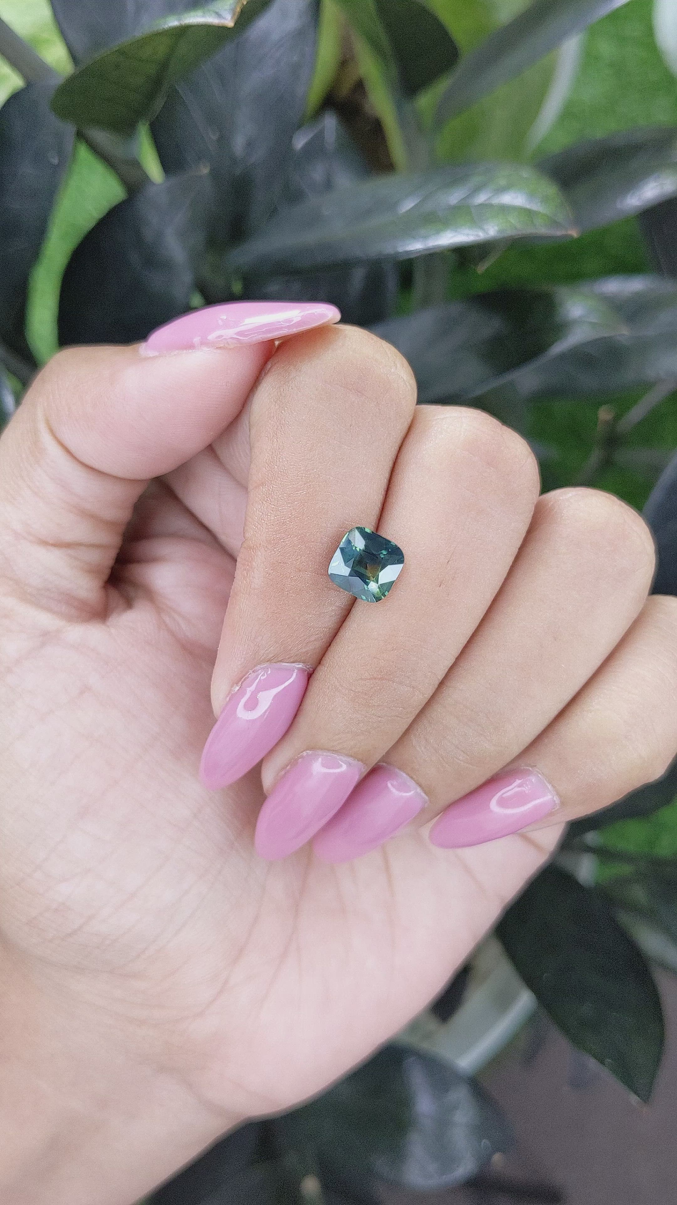 2.07 Ct. Bi Color Sapphire from Australia Size Video