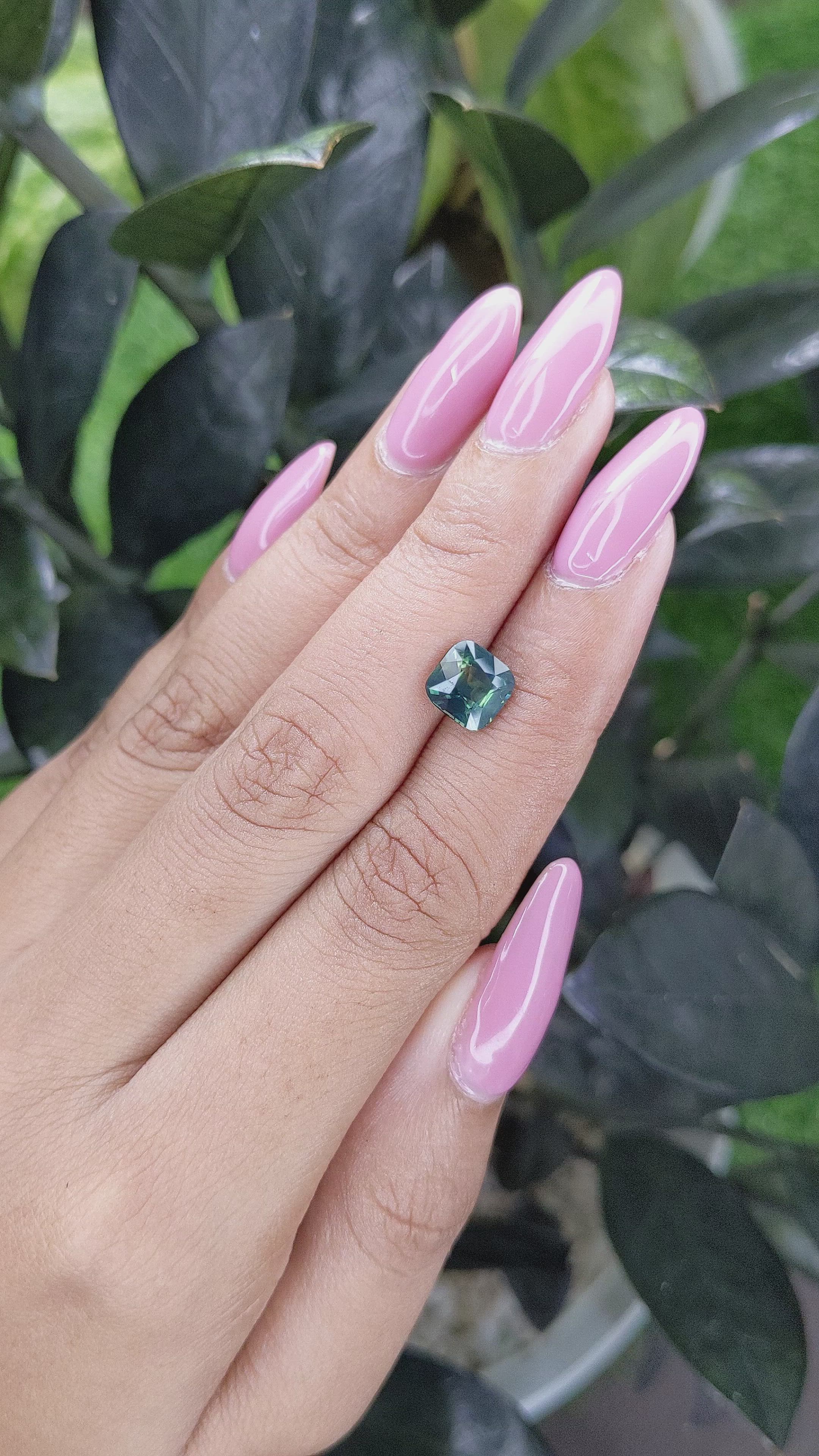 2.07 Ct. Bi Color Sapphire from Australia Size Video