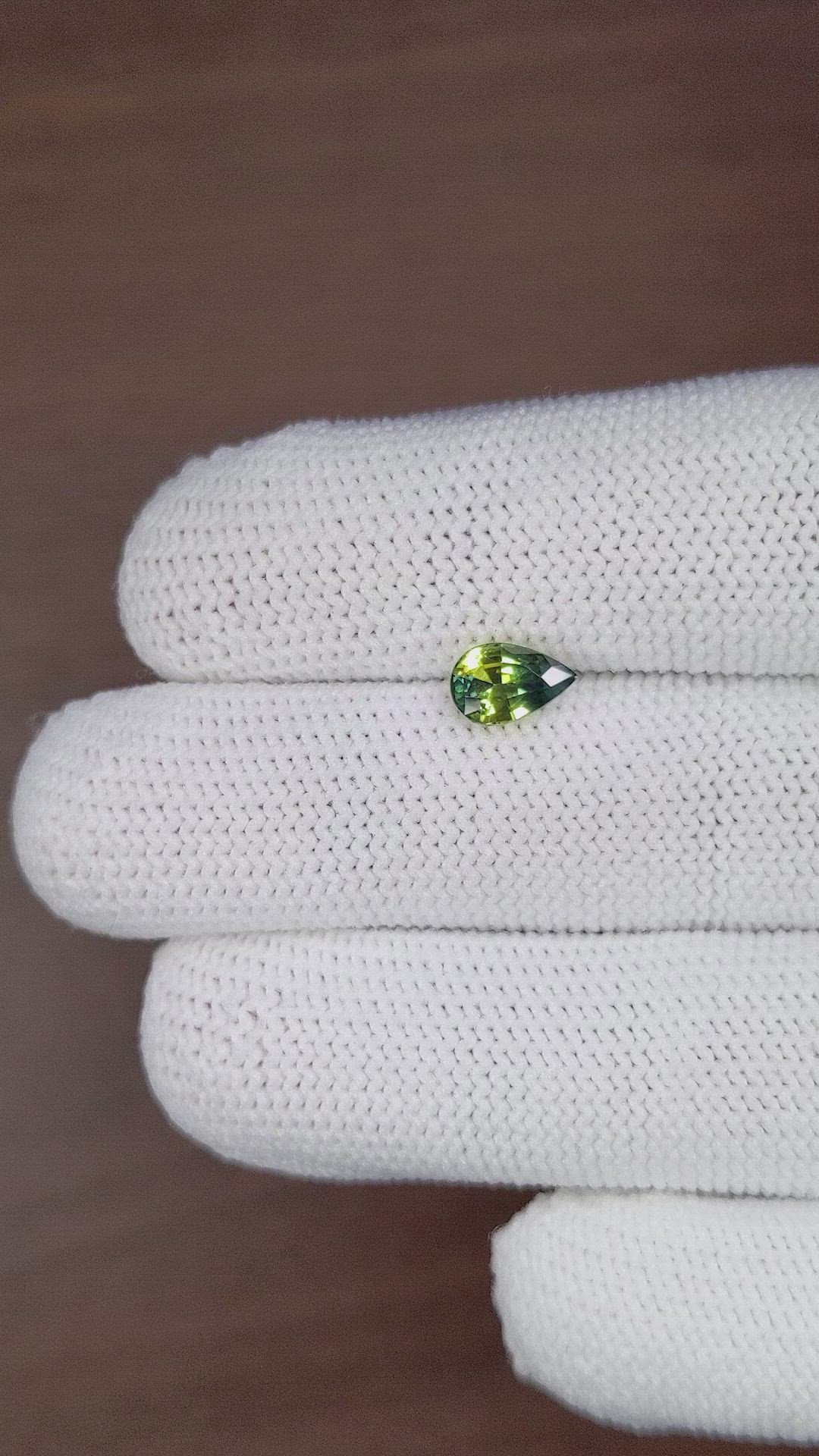 1.10 Ct. Bi Color Sapphire from Madagascar Size Video