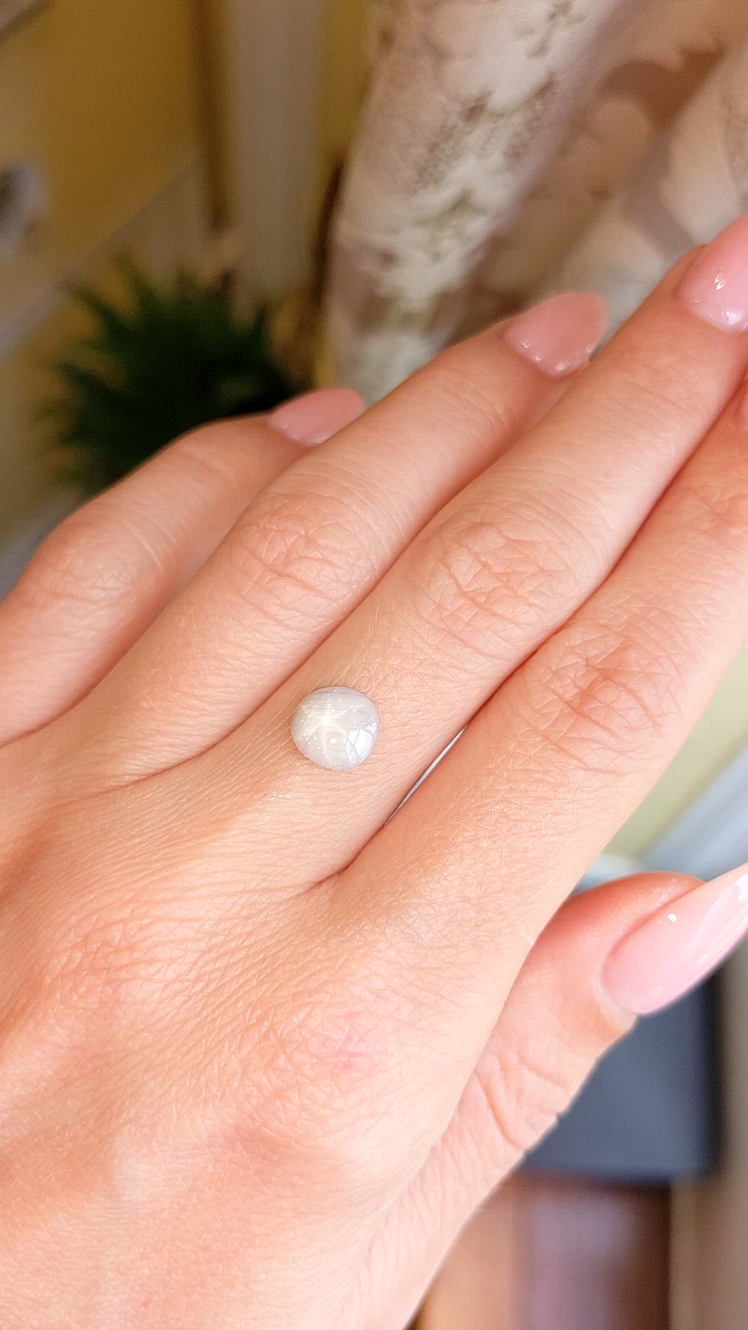 1.35 Ct. Grey Star Sapphire from Ceylon (Sri Lanka) Size Video