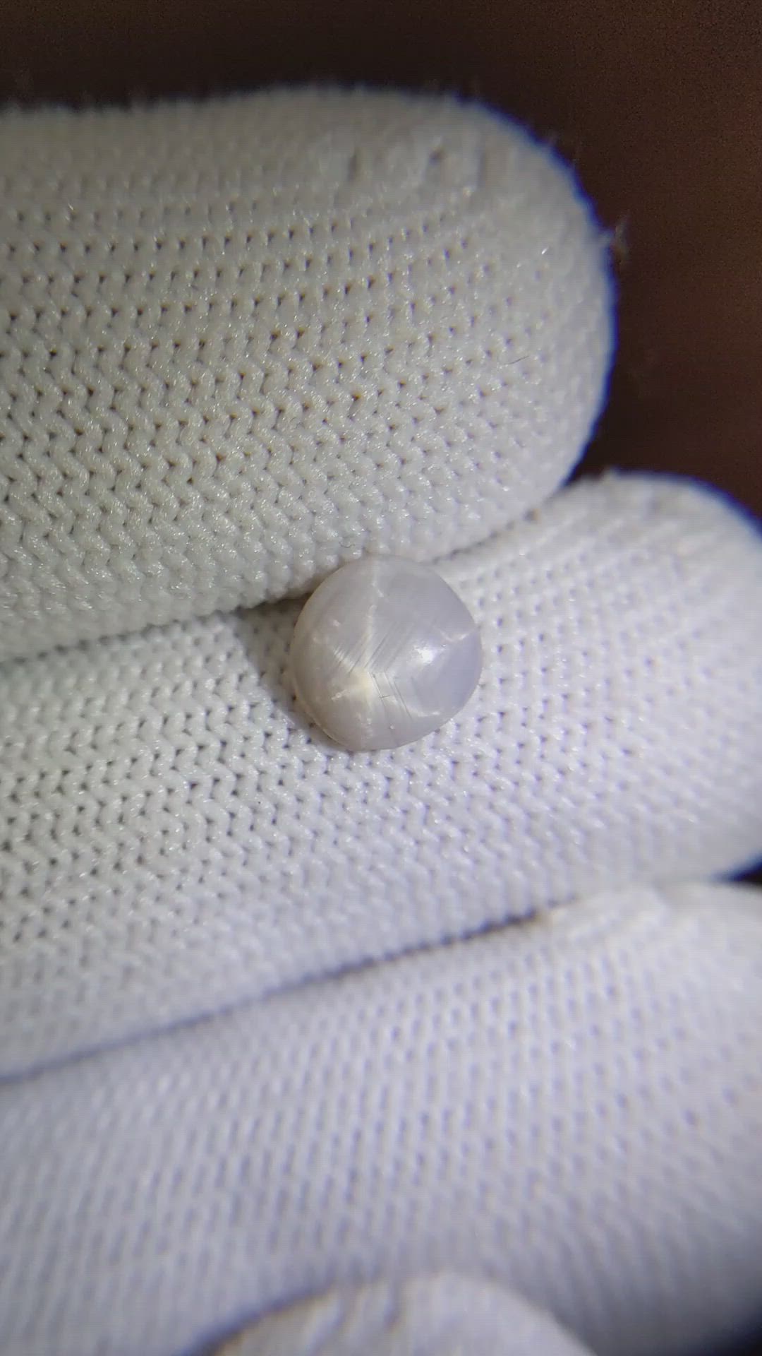 1.35 Ct. Grey Star Sapphire from Ceylon (Sri Lanka) Size Video
