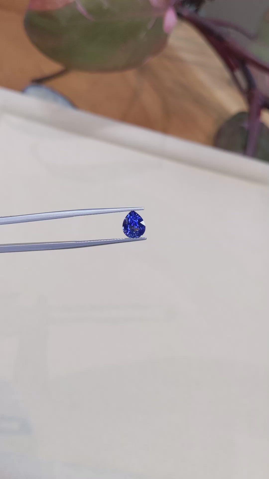 1.55 Ct. Blue Sapphire from Ceylon (Sri Lanka) Size Video