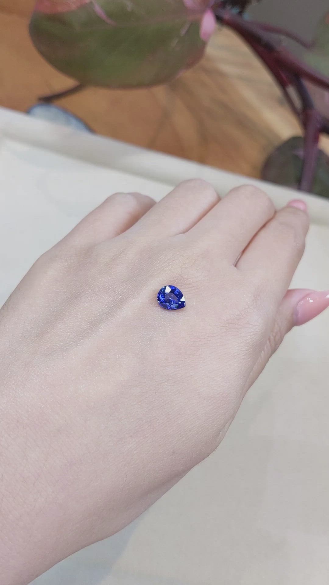 1.55 Ct. Blue Sapphire from Ceylon (Sri Lanka) Size Video