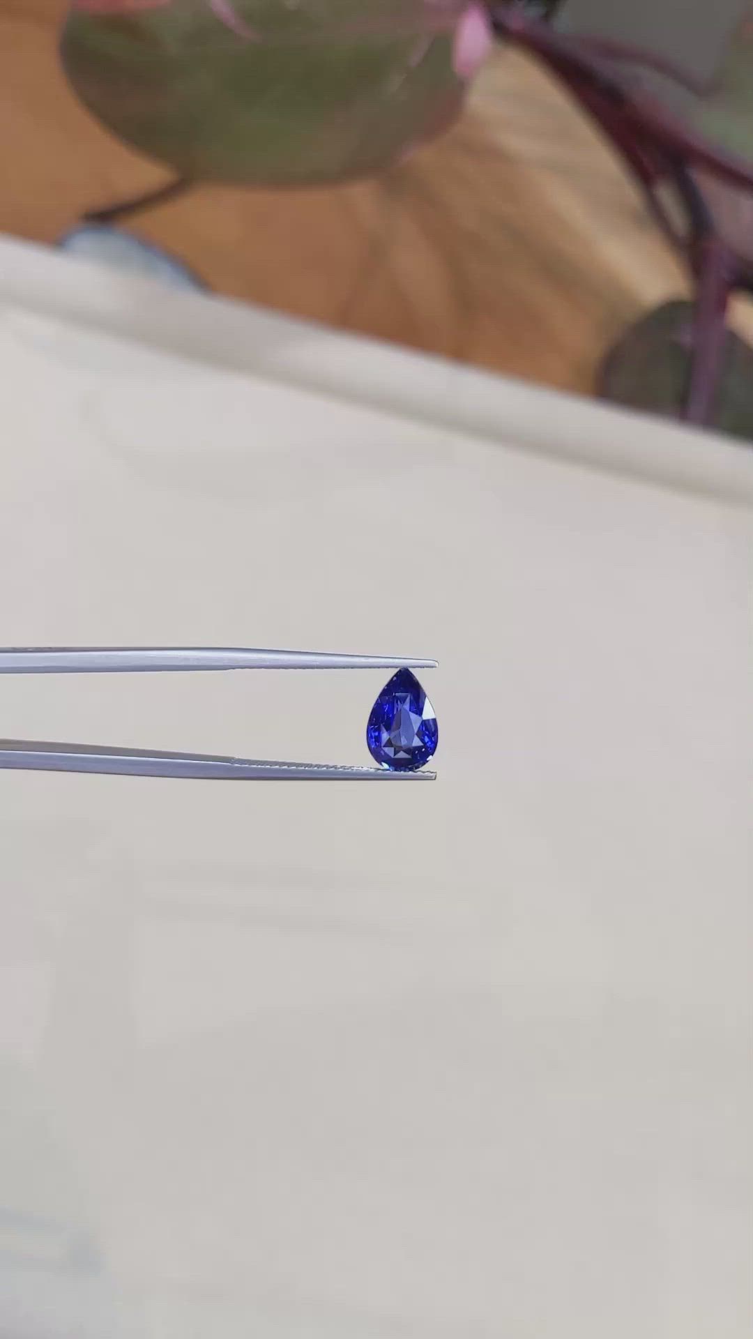 2.51 Ct. Blue Sapphire from Ceylon (Sri Lanka) Size Video