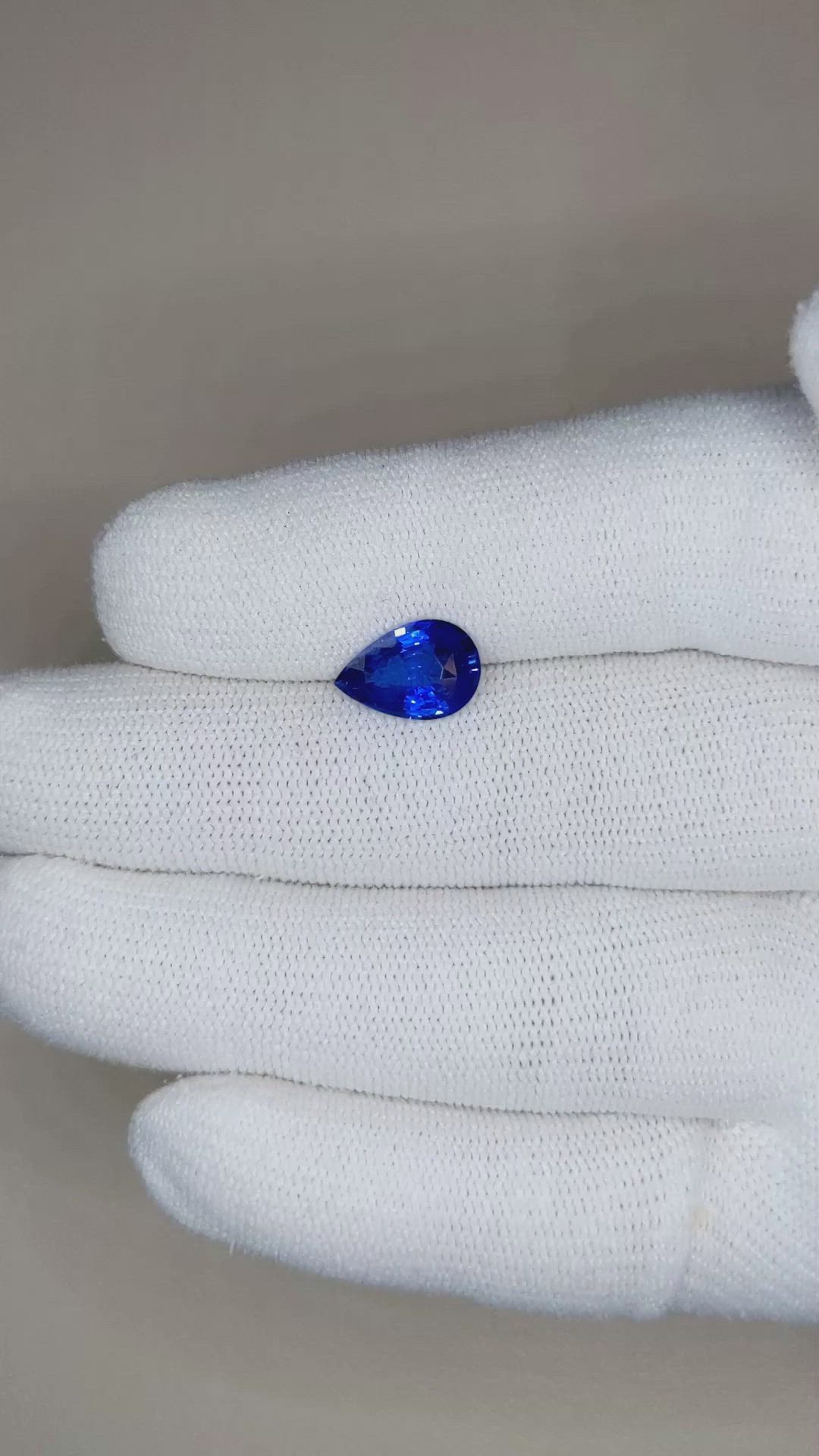 2.51 Ct. Blue Sapphire from Ceylon (Sri Lanka) Size Video