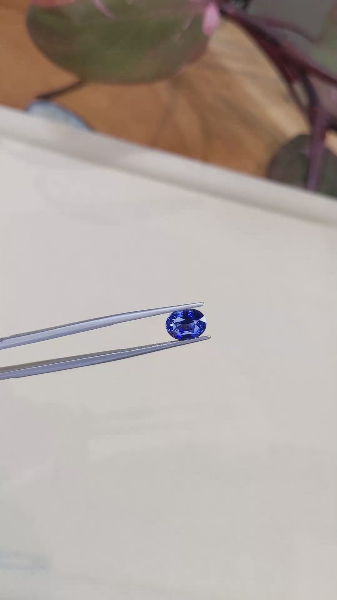 2.56 Ct. Blue Sapphire from Ceylon (Sri Lanka) Size Video
