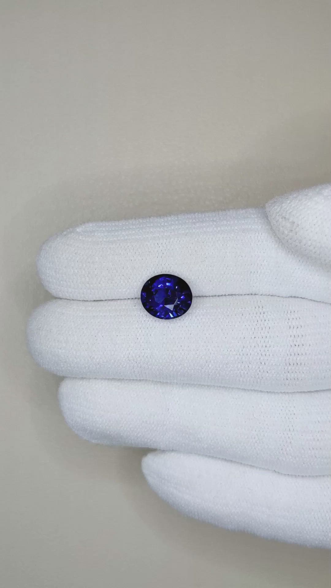 3.01 Ct. Blue Sapphire from Ceylon (Sri Lanka) Size Video