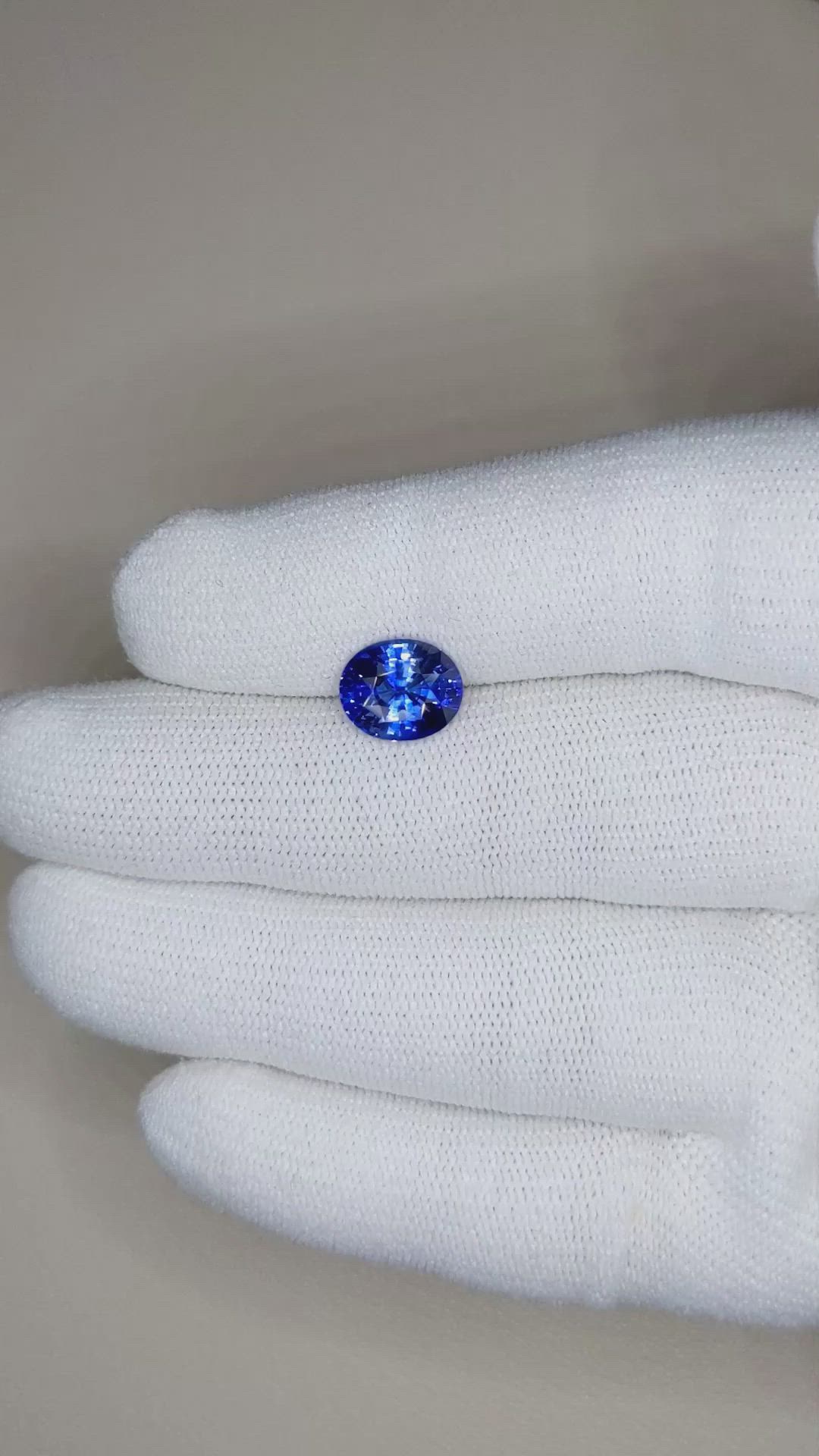 3.03 Ct. Blue Sapphire from Ceylon (Sri Lanka) Size Video