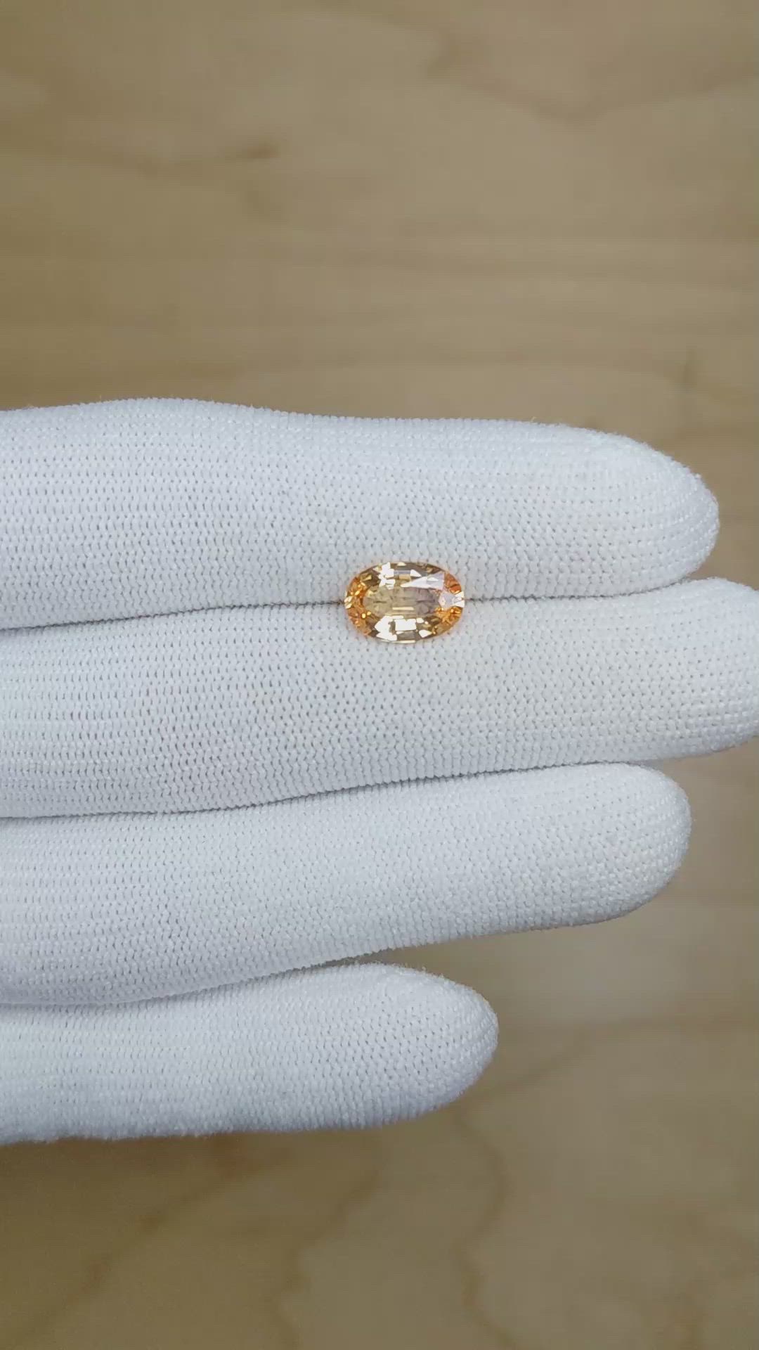 2.29 Ct. Padparadscha Sapphire from Ceylon (Sri Lanka) Size Video