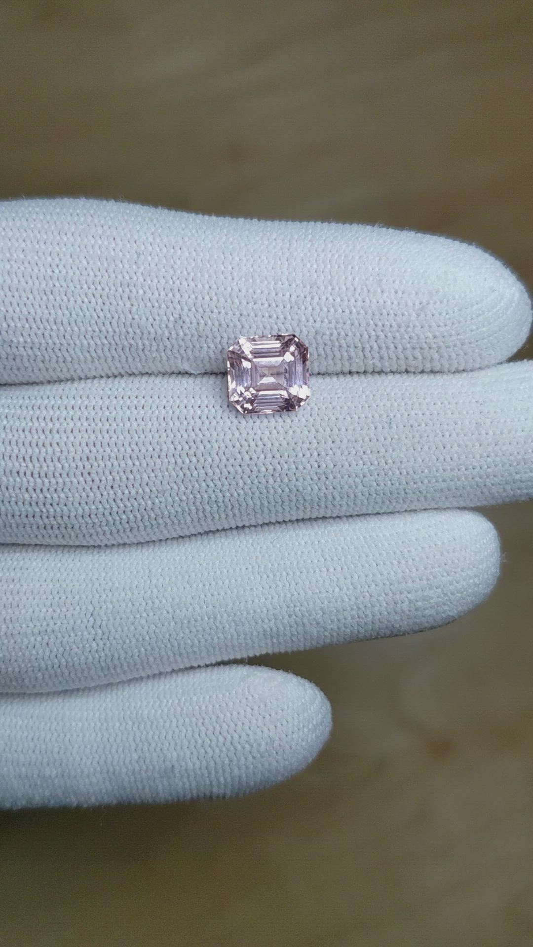 3.11 Ct. Pink Sapphire from Ceylon (Sri Lanka) Size Video