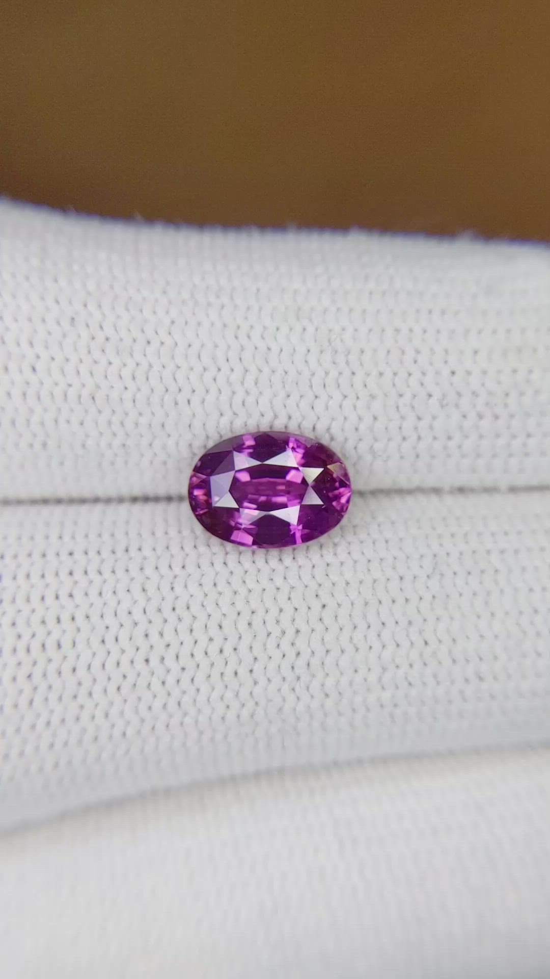 2.42 Ct. Purplish Pink Sapphire from Ceylon (Sri Lanka) Size Video