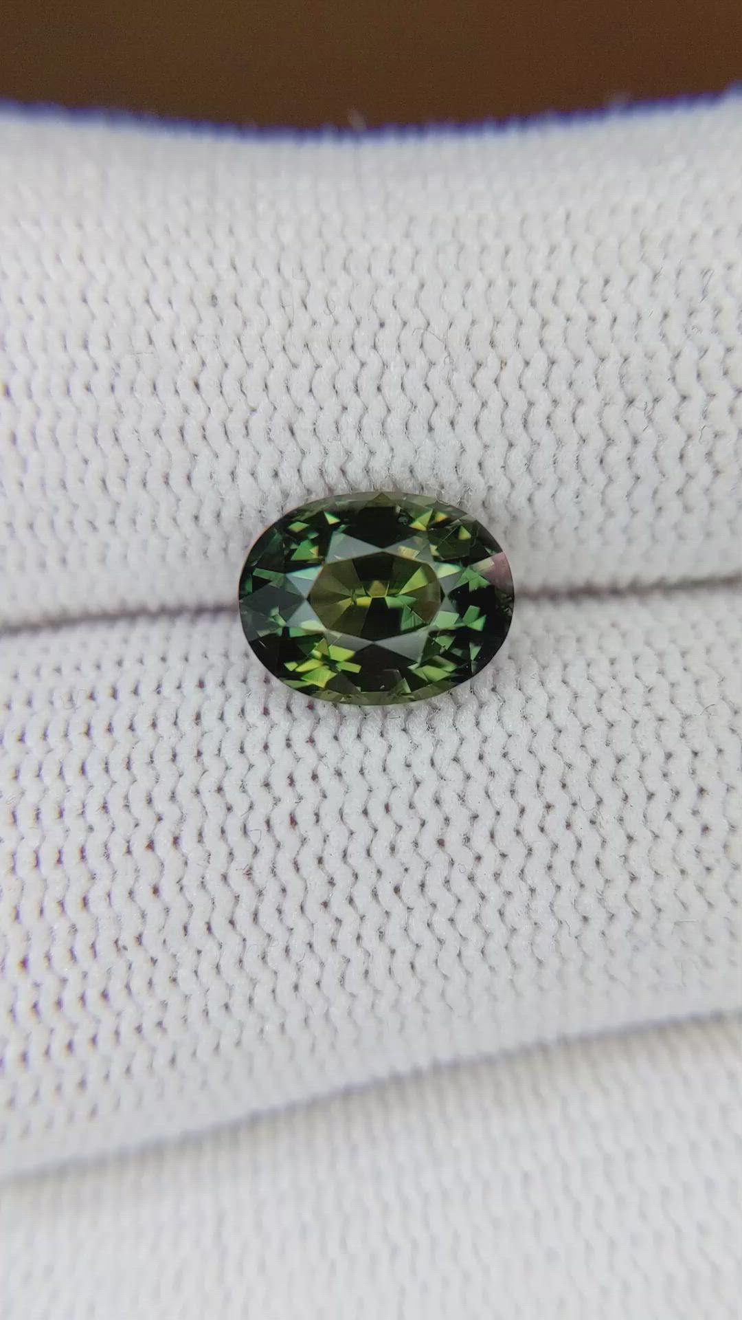 2.57 Ct. Bluish Green Sapphire from Ceylon (Sri Lanka) Size Video