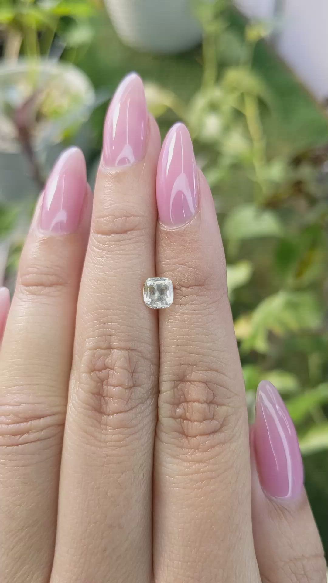 1.02 Ct. Yellow Sapphire from Ceylon (Sri Lanka) Size Video