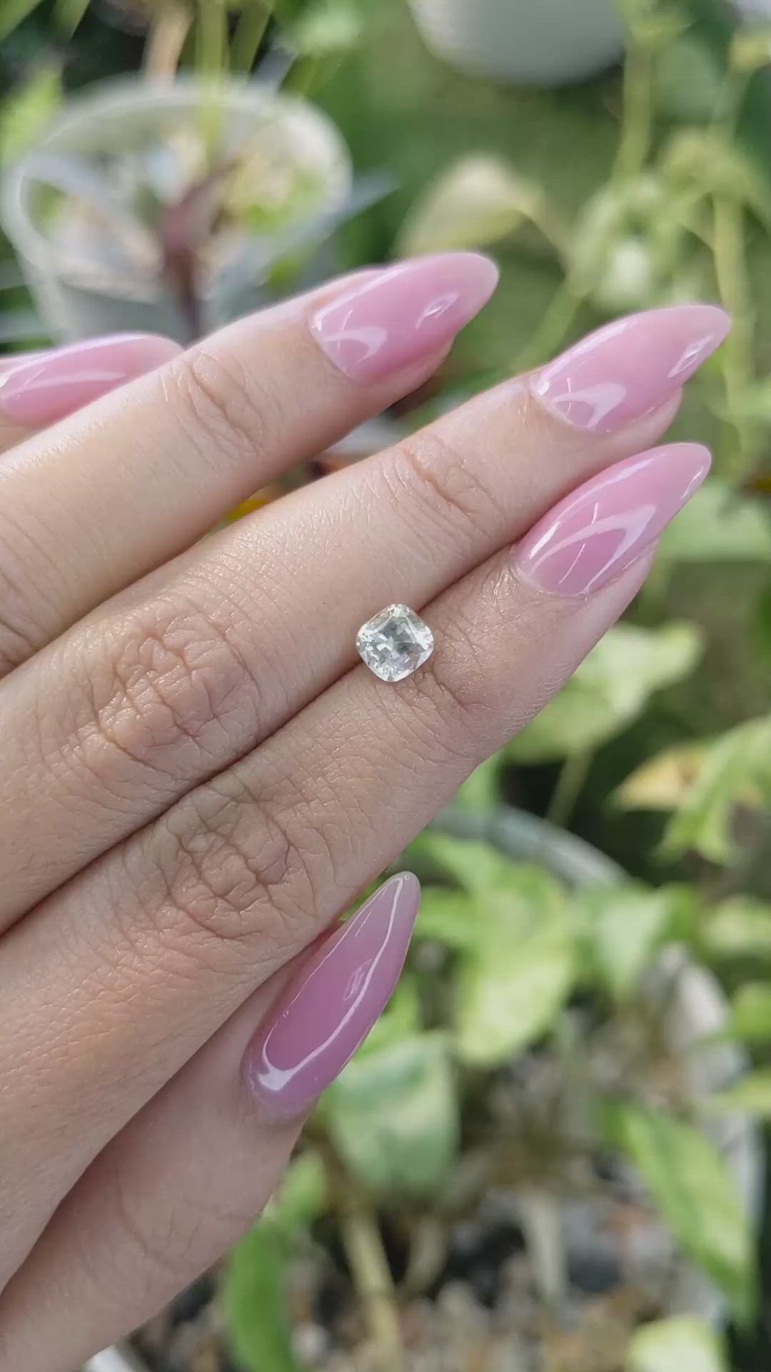 1.02 Ct. Yellow Sapphire from Ceylon (Sri Lanka) Size Video