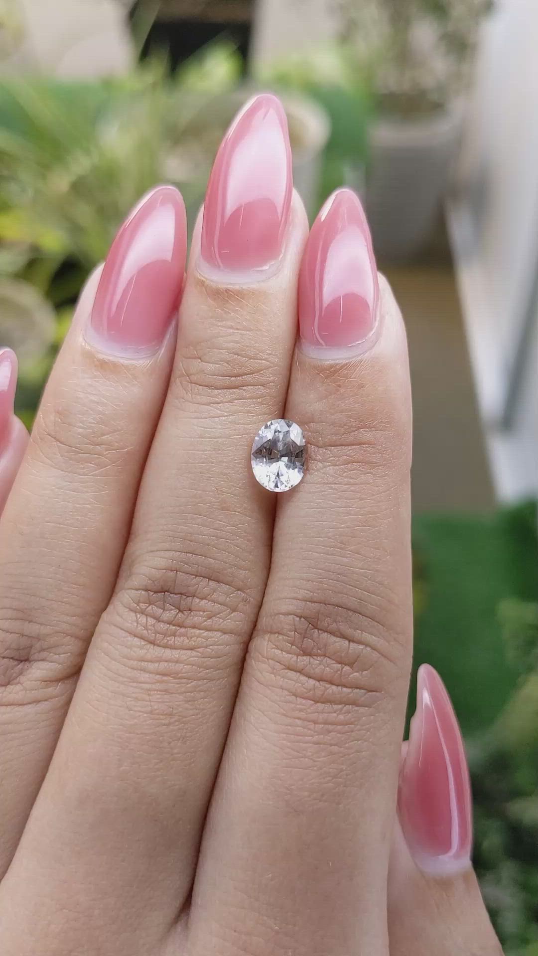 1.47 Ct. White Sapphire from Ceylon (Sri Lanka) Size Video