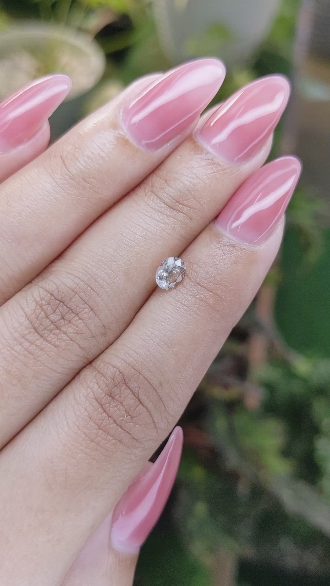 0.76 Ct. White Sapphire from Ceylon (Sri Lanka) Size Video