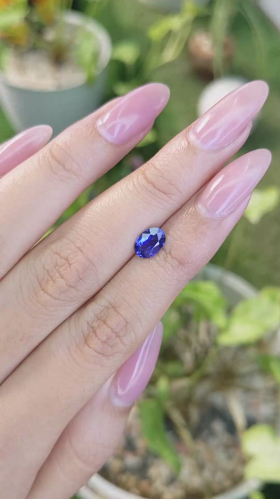 1.16 Ct. Blue Sapphire from Ceylon (Sri Lanka) Size Video