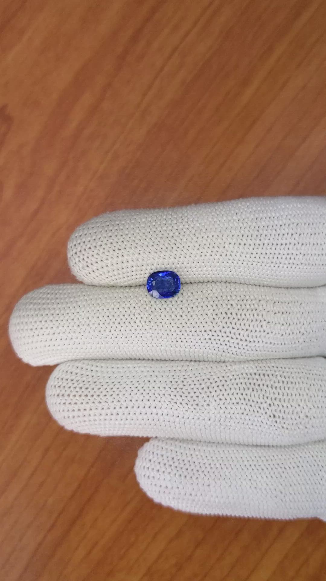 1.20 Ct. Blue Sapphire from Ceylon (Sri Lanka) Size Video