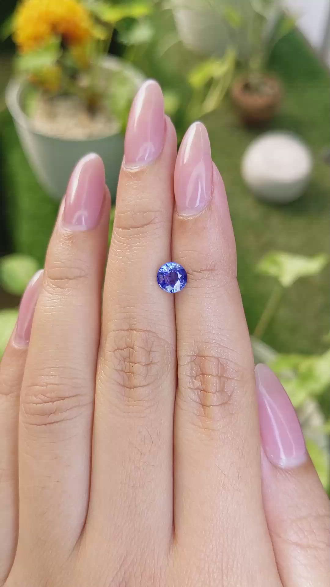 1.02 Ct. Blue Sapphire from Ceylon (Sri Lanka) Size Video