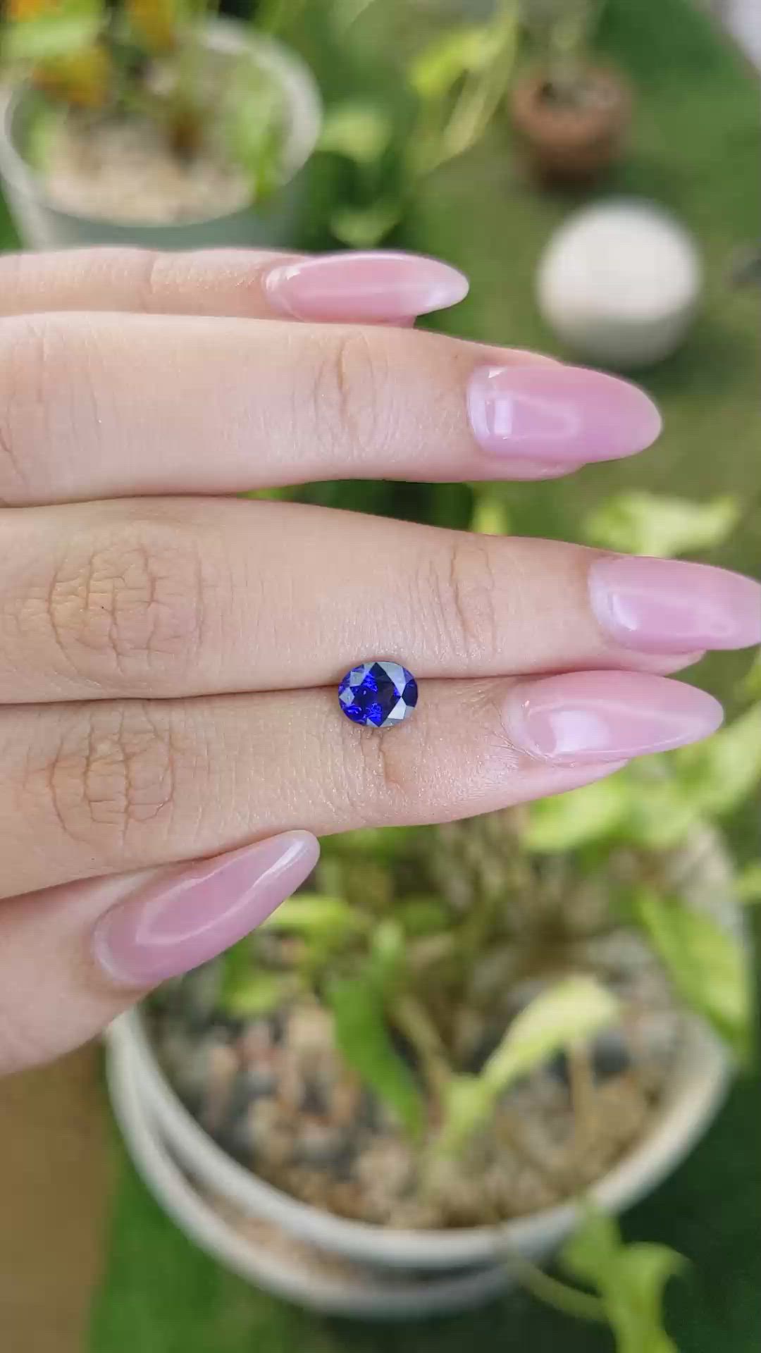 1.15 Ct. Blue Sapphire from Ceylon (Sri Lanka) Size Video