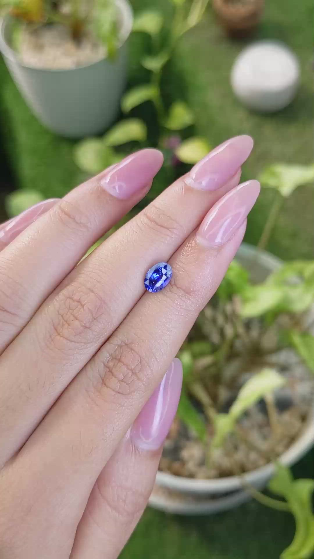 1.28 Ct. Blue Sapphire from Ceylon (Sri Lanka) Size Video