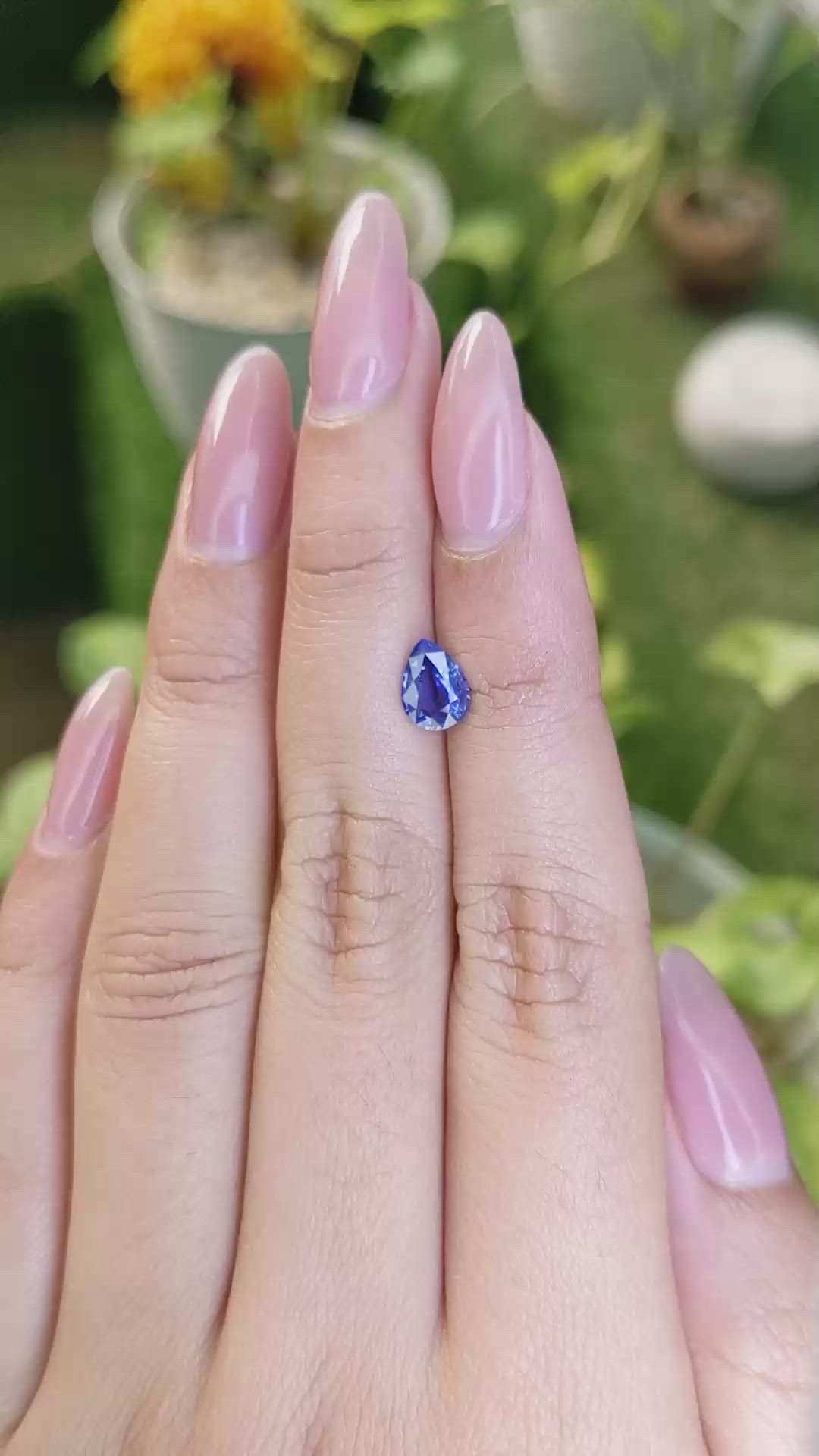 0.98 Ct. Blue Sapphire from Ceylon (Sri Lanka) Size Video