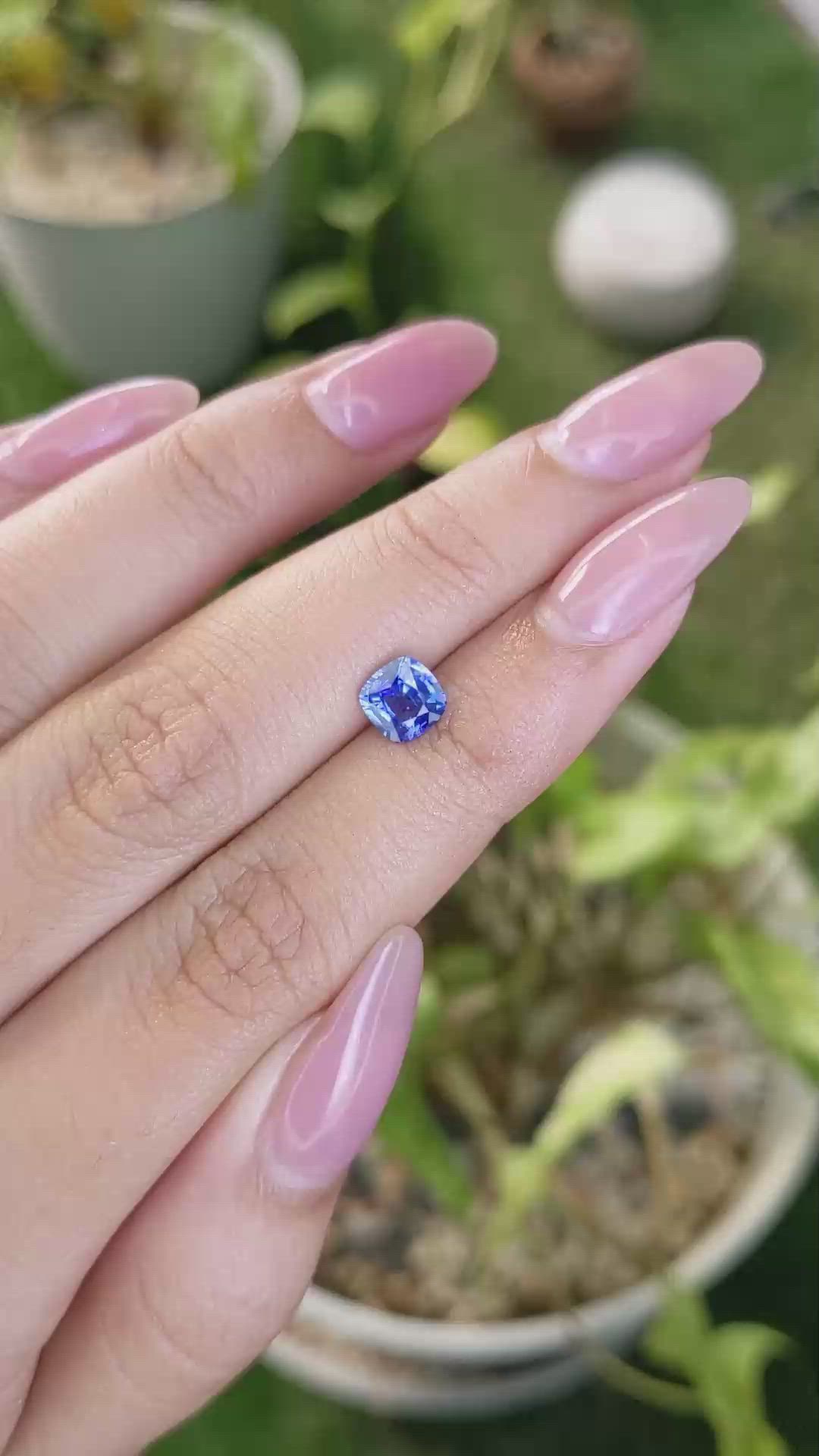 0.91 Ct. Blue Sapphire from Ceylon (Sri Lanka) Size Video