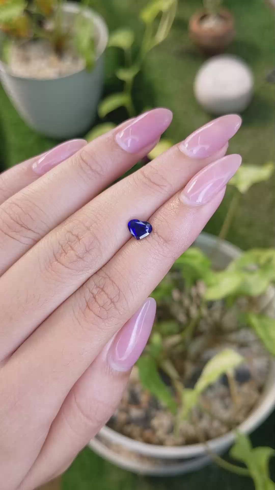 1.04 Ct. Blue Sapphire from Ceylon (Sri Lanka) Size Video