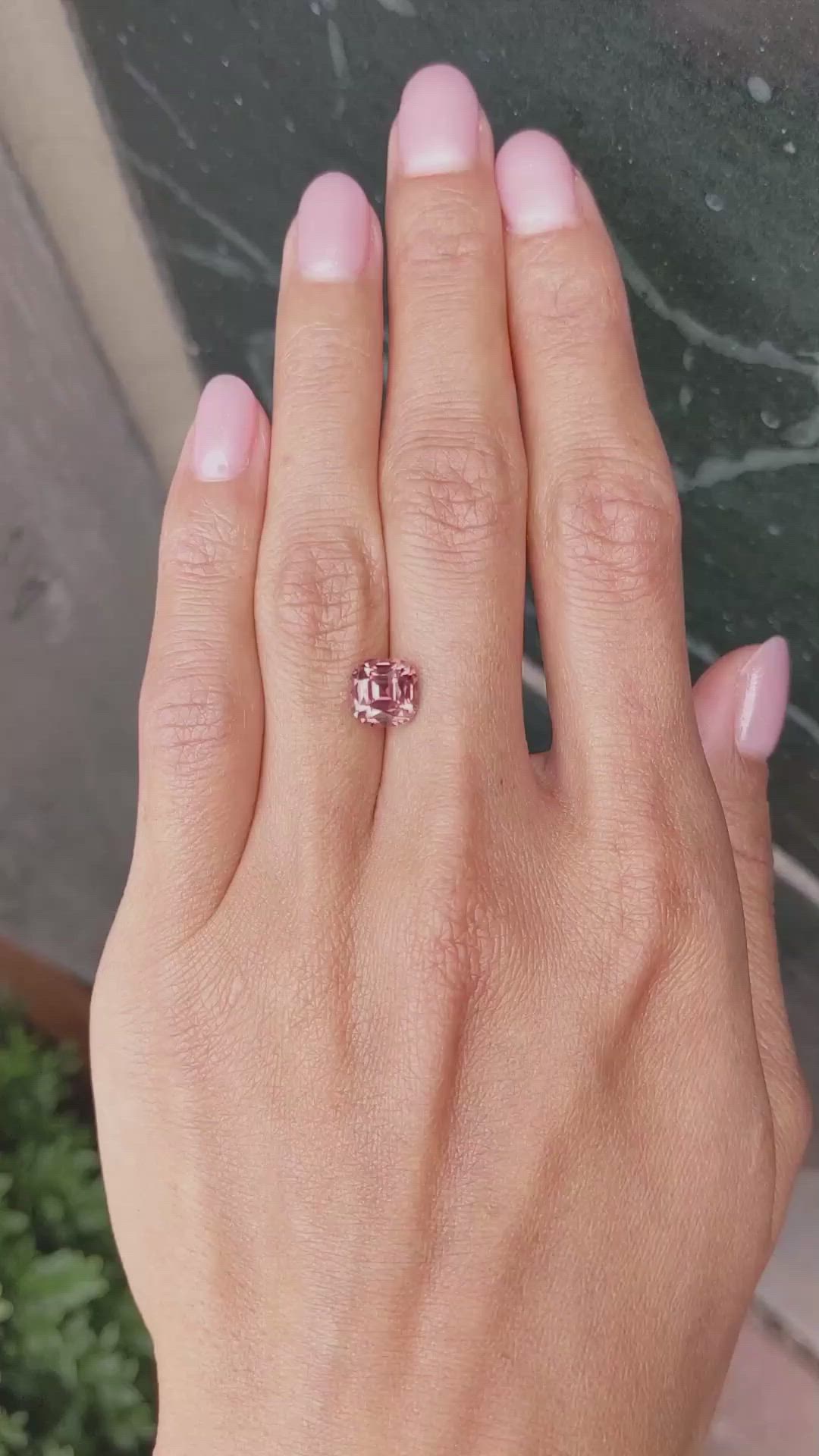 2.61 Ct. Padparadscha Sapphire from Ceylon (Sri Lanka) Size Video