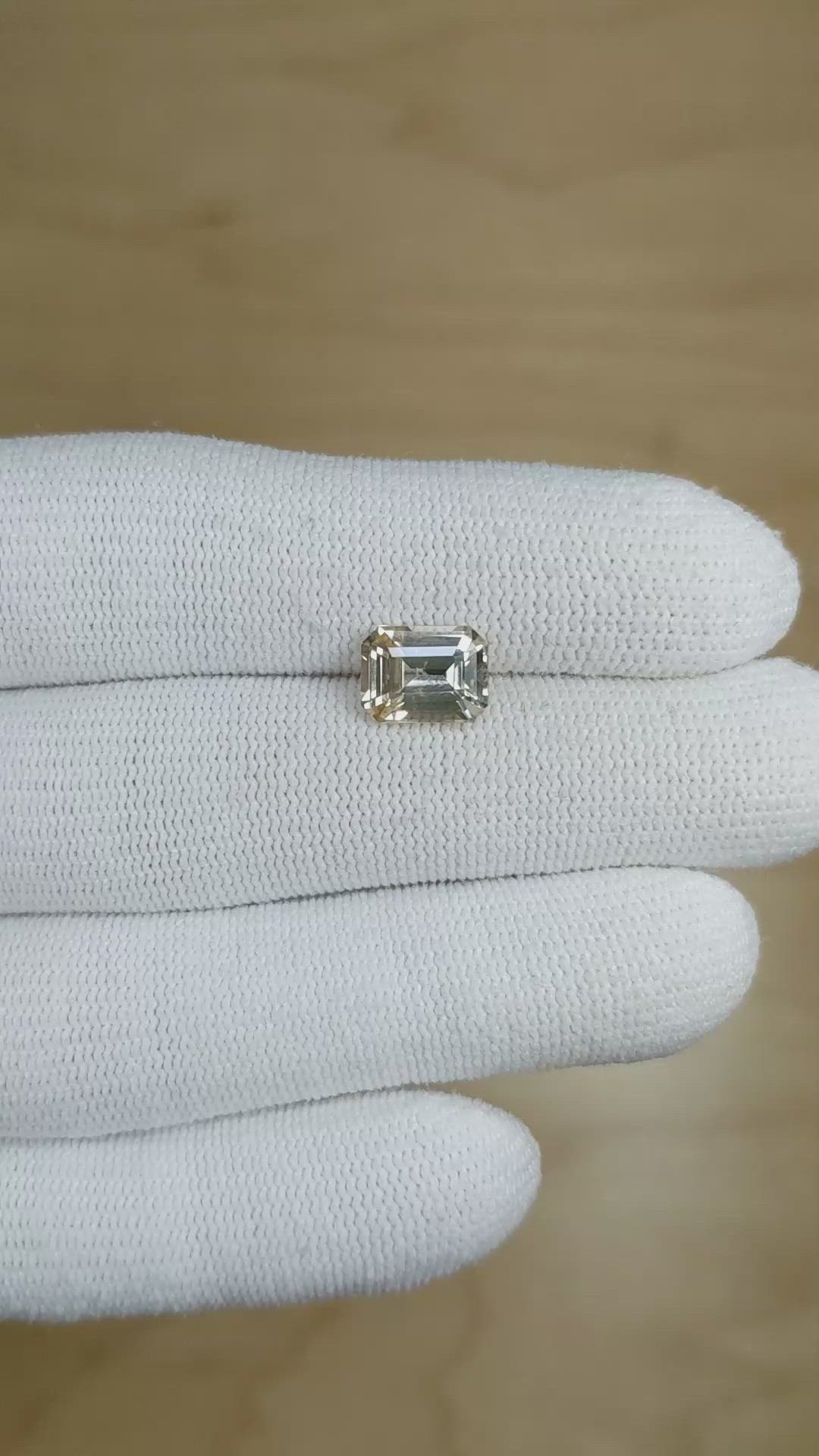 2.76 Ct. Peach Sapphire from Ceylon (Sri Lanka) Size Video