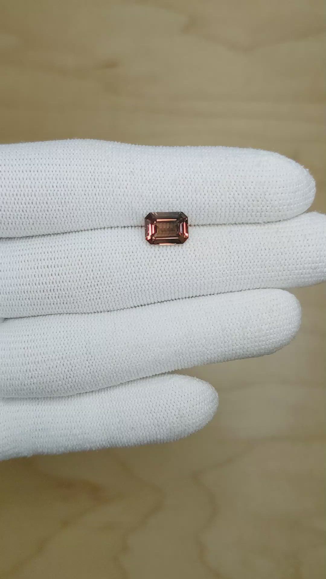 2.55 Ct. Orangish Brown Sapphire from Ceylon (Sri Lanka) Size Video