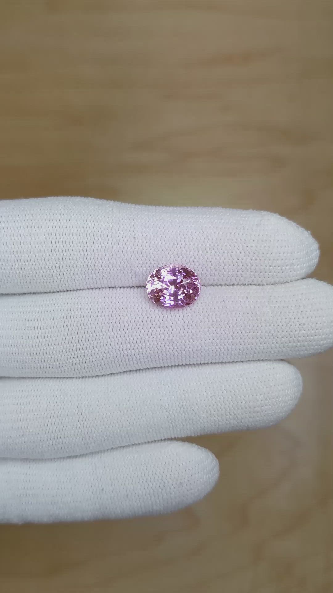 4.04 Ct. Purplish Pink Sapphire from Ceylon (Sri Lanka) Size Video
