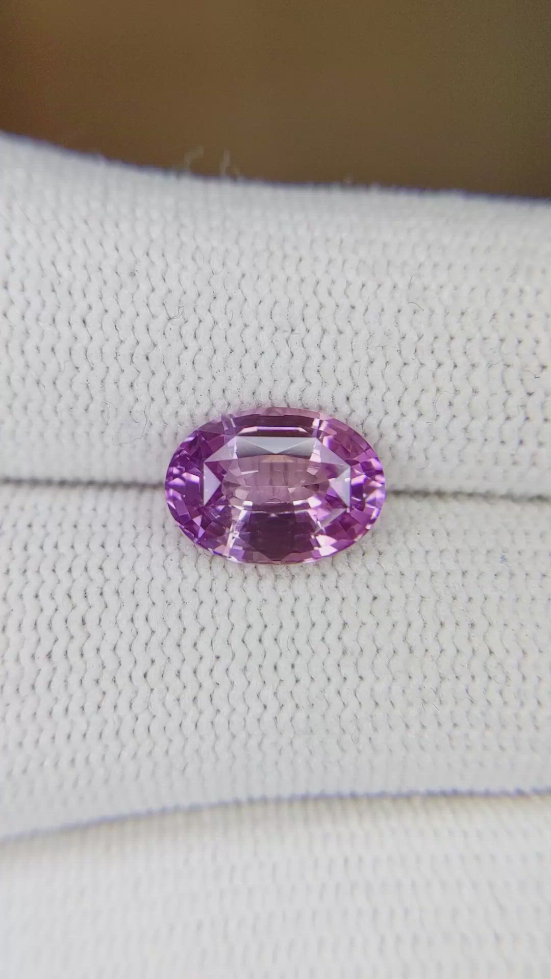 3.13 Ct. Pink Sapphire from Ceylon (Sri Lanka) Size Video