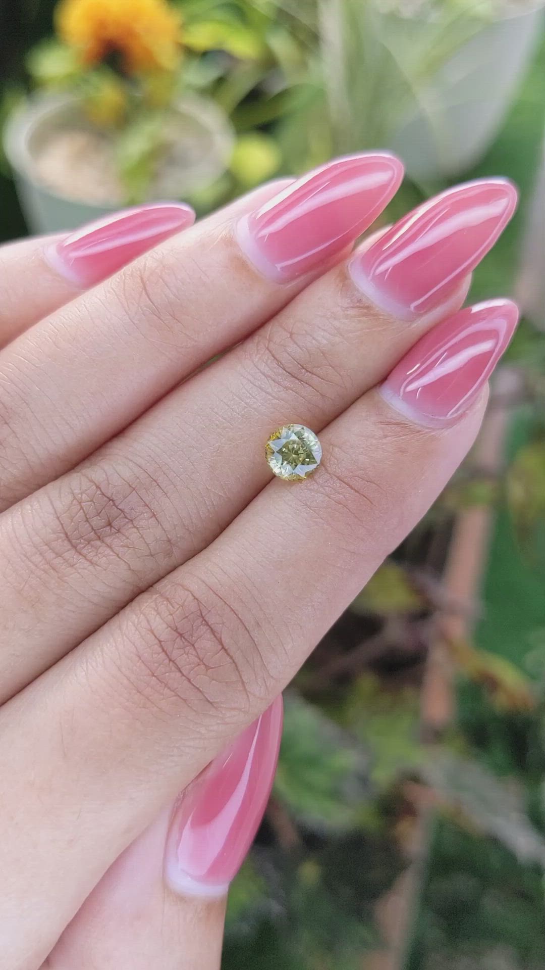 1.08 Ct. Greenish Yellow Sapphire from Ceylon (Sri Lanka) Size Video